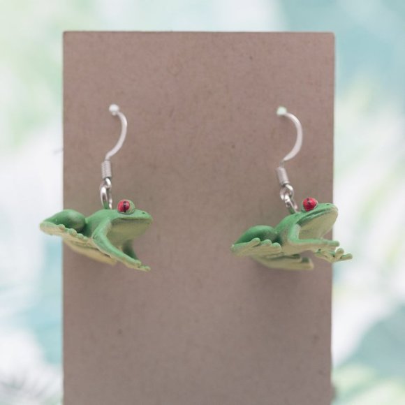 Frog Spirit Animal Earrings - Picture 2 of 3